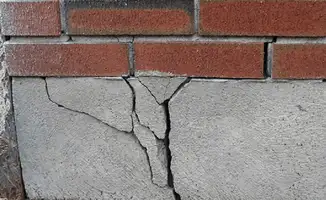 Concrete foundation with serious structural damage in West Palm Beach, FL